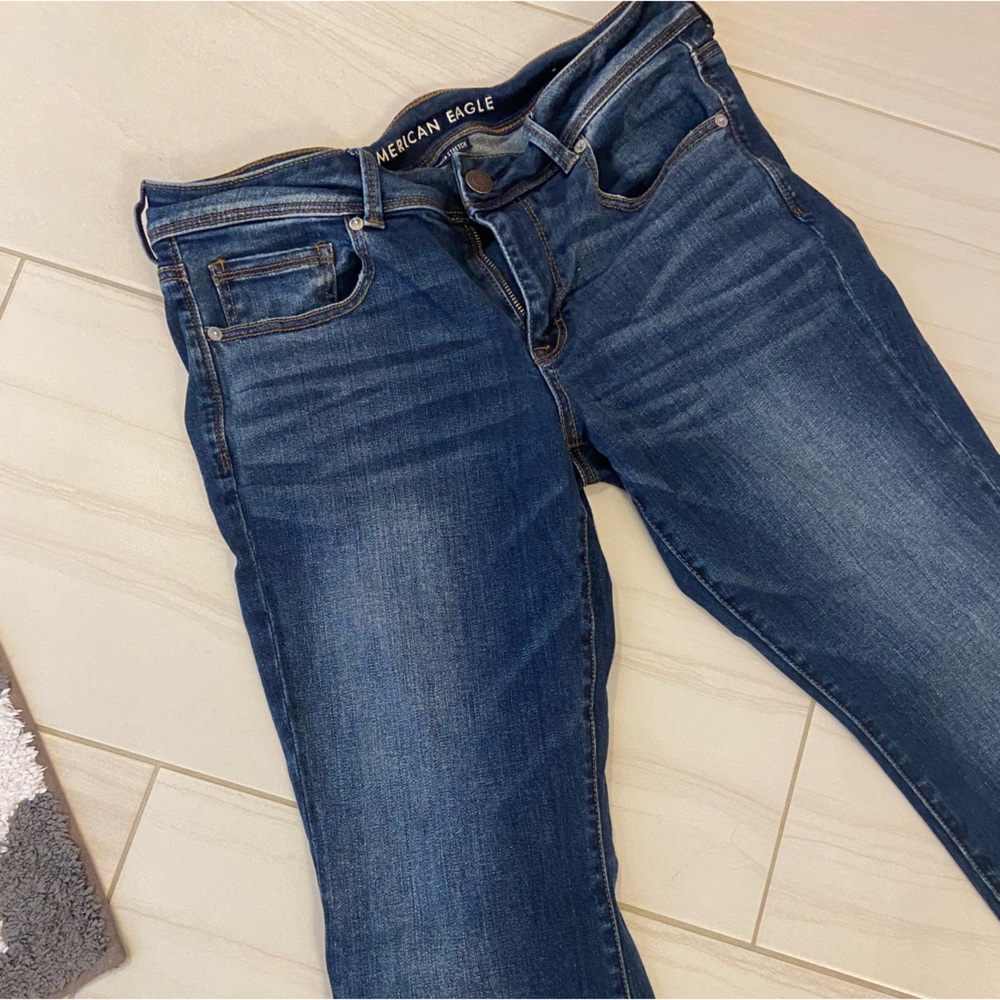 Like new condition: American Eagle jeana
